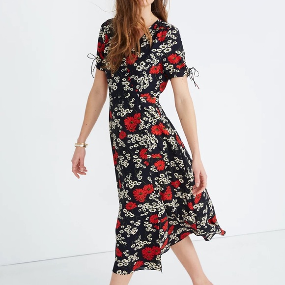 Madewell Peekaboo-Sleeve Midi Dress in Hillside Daisies - Picture 3 of 7